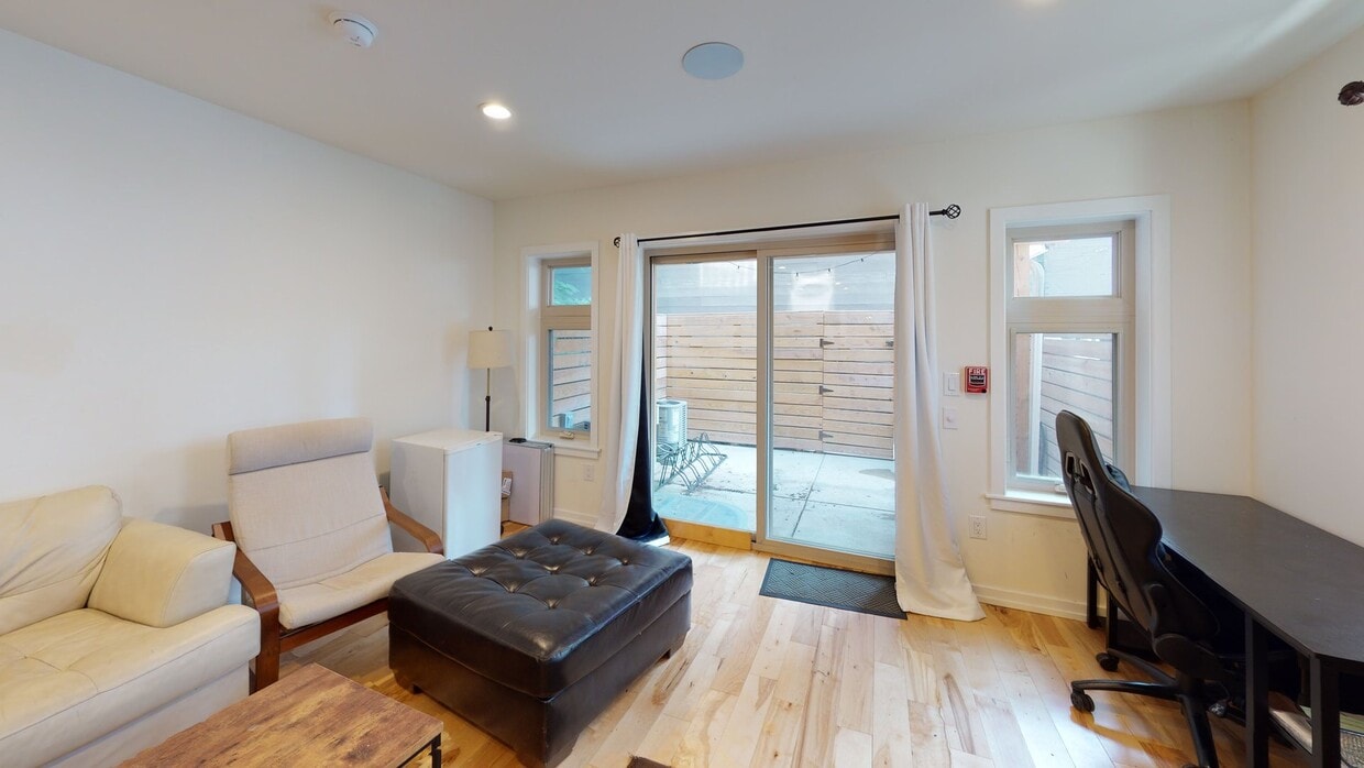 Photo - 1013 S 12th St Apartment