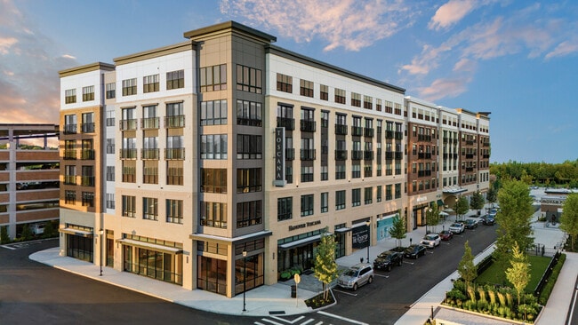 Building Photo - Toscana