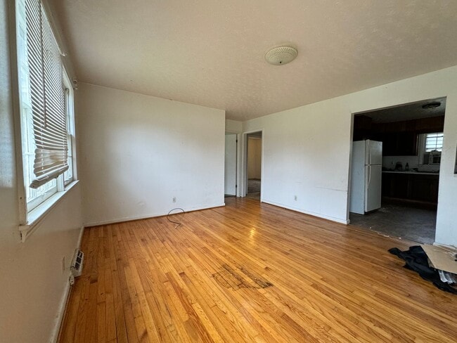 Building Photo - 2/1 Duplex in Shelby, NC **Work in process**