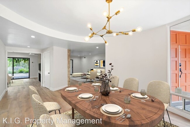 Building Photo - 4 br, 4 bath House - 1250 N Norman Place