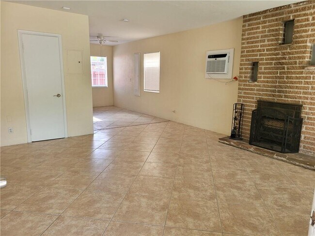 Foto del edificio - 1213 SW 3rd Ave