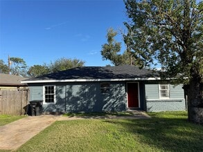 Building Photo - 7022 Goldspier St