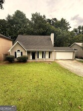Building Photo - 1468 Sisters Ct