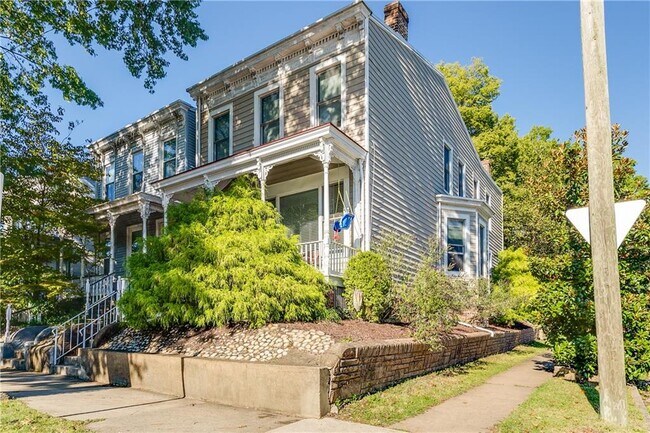 Building Photo - 426 Chimborazo Blvd