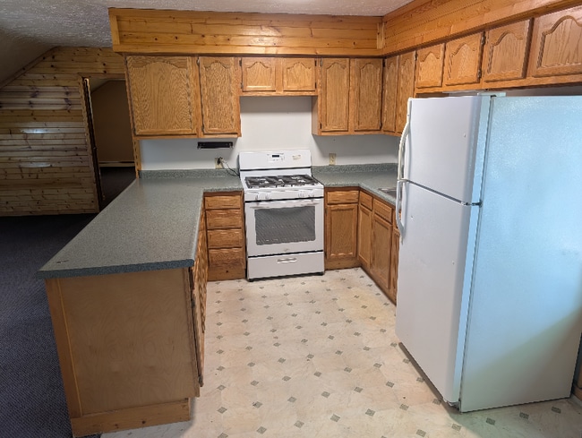 Building Photo - 7179 Kelly Dr