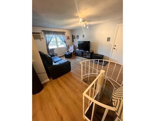 Building Photo - 15 Lafayette Ave