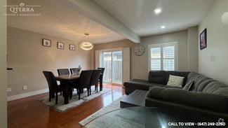 Building Photo - 120 Dudhope Av