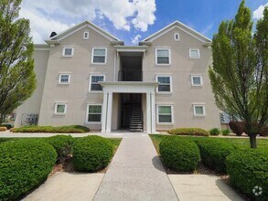 Building Photo - 5003 Calton Ln
