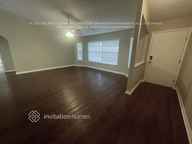 Building Photo - 27077 Tierra Del Fuego Cir