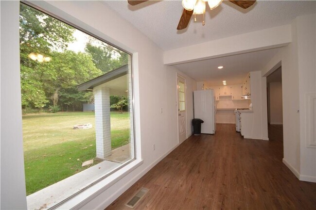 Building Photo - Secluded 3 Bedroom Home Near Lake Fayettev...