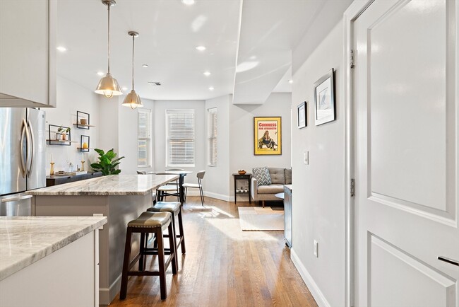 Building Photo - 62 Webster St