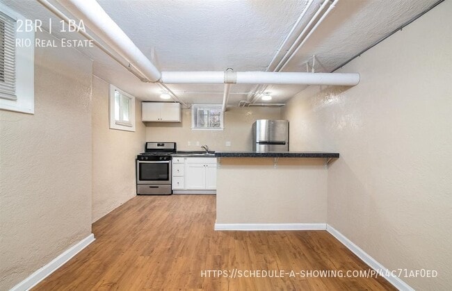 Foto del edificio - 975 N Washington St