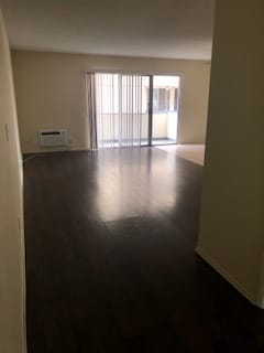 Livingroom - 824 S Wooster St