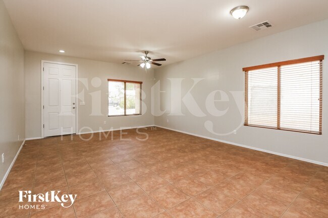 Foto del edificio - 29010 N Cactus Cir