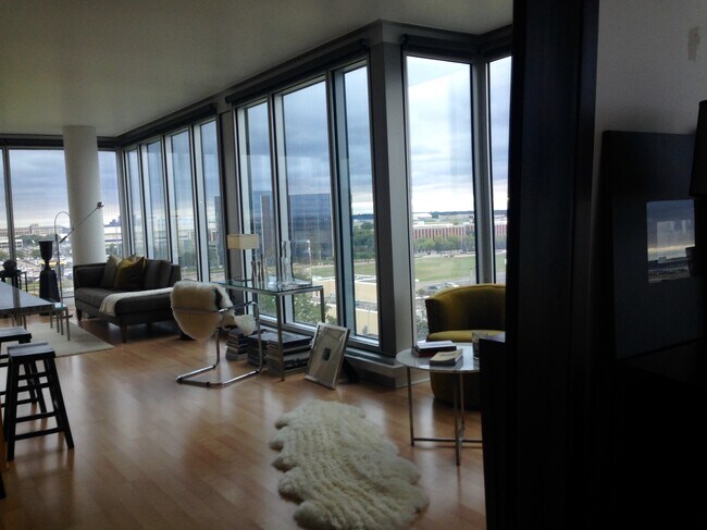 Foto del edificio - 8151 33rd Ave S