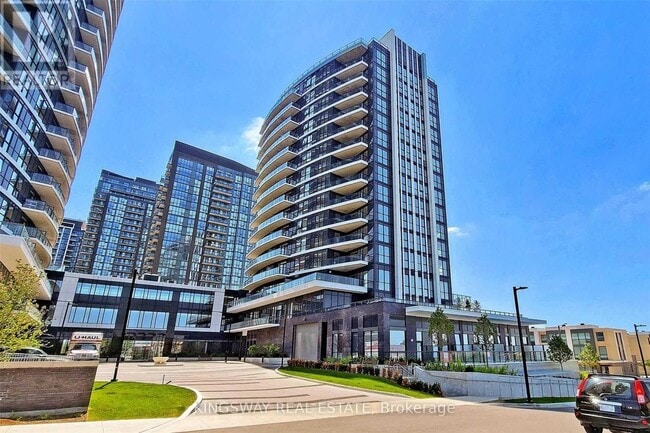 Building Photo - 65 Watergarden Dr
