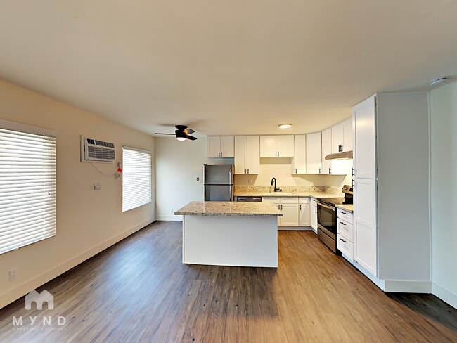 Building Photo - 4184 S 32nd St