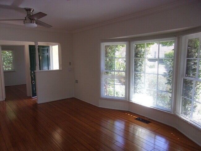 Building Photo - 767 Hartzell St