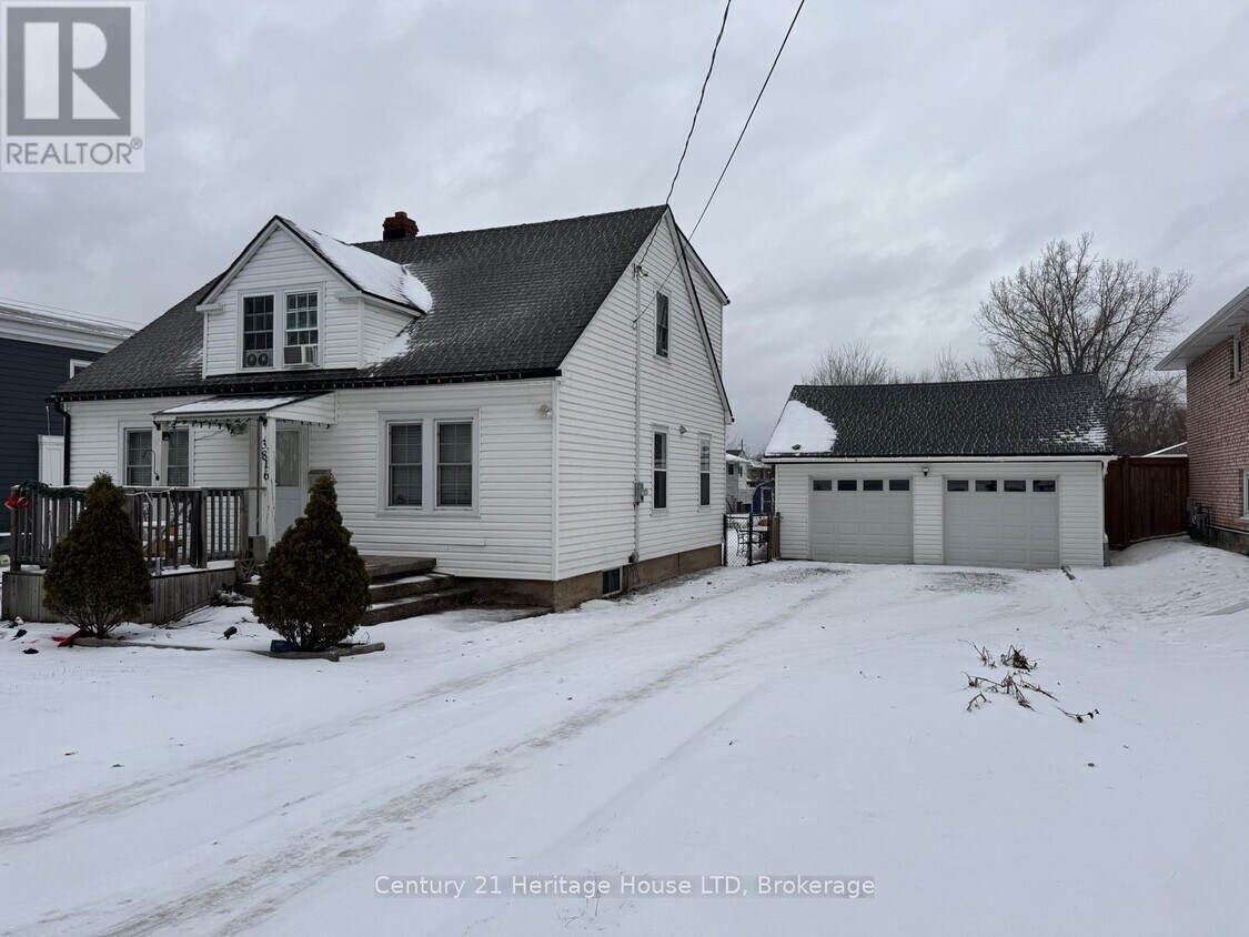 Photo du bâtiment - 3816 Dominion Rd