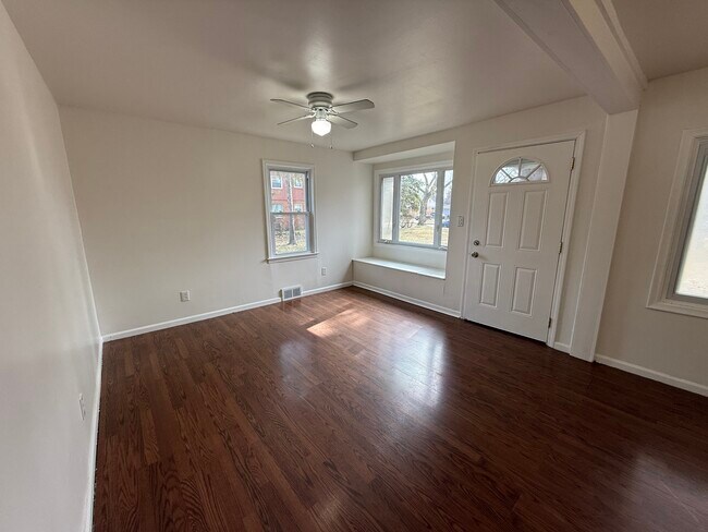 Foto del edificio - 3737 Poplar Ave