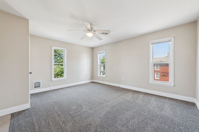 Foto del edificio - Stunning 2 Bedroom home in Greensburg available September 1!