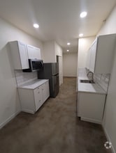 Building Photo - 539 Taylor Ave