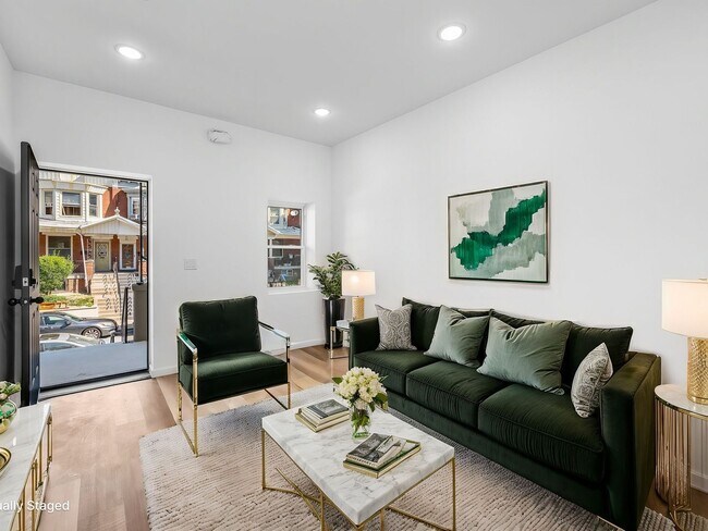 Foto del edificio - 2 Bedroom Apartment in Philadelphia