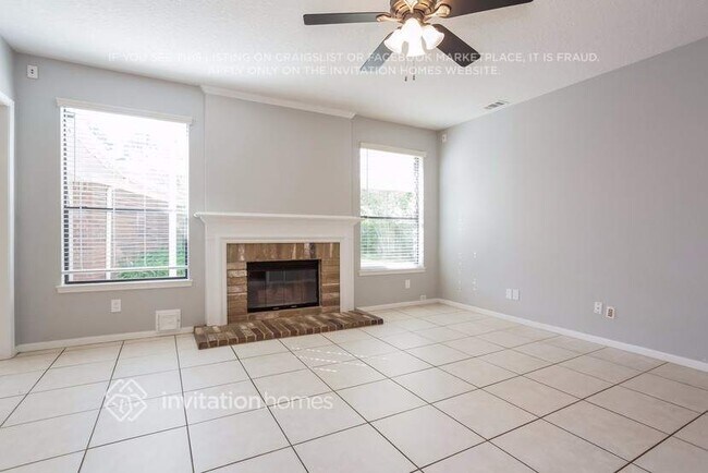 Building Photo - 2117 Shadow Bay Cir