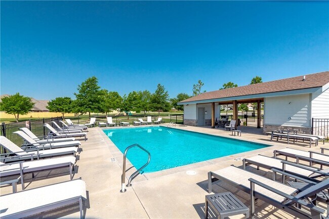 Building Photo - 4759 Townbridge Drive