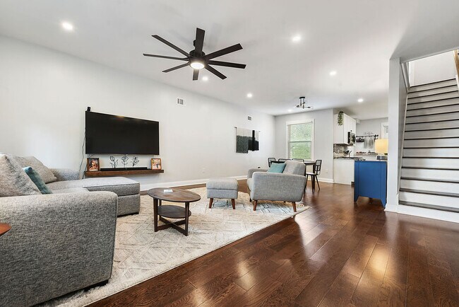 Foto del edificio - 5470 Hillcrest St