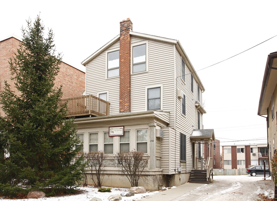 Primary Photo - 1332 Geddes Ave
