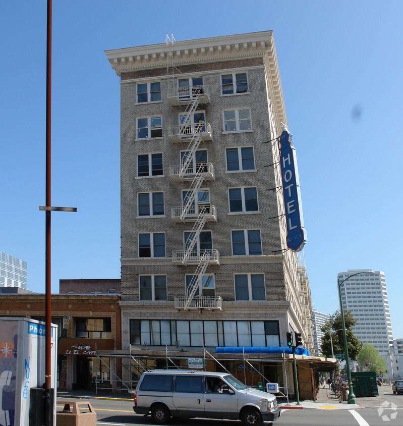 Foto del edificio - The Harrison Hotel Apartments