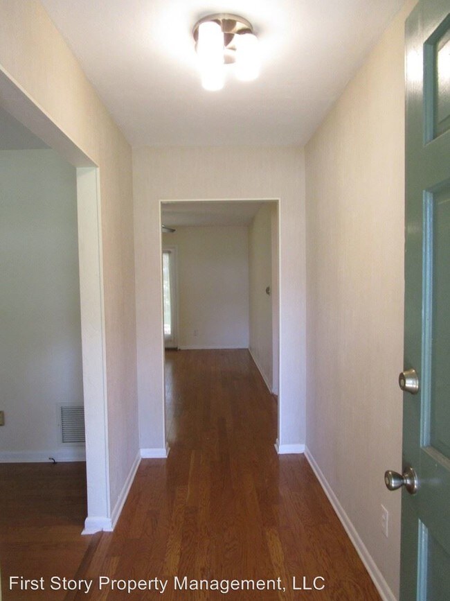 Foto del edificio - 3 br, 2 bath House - 1917 Rhonda Drive