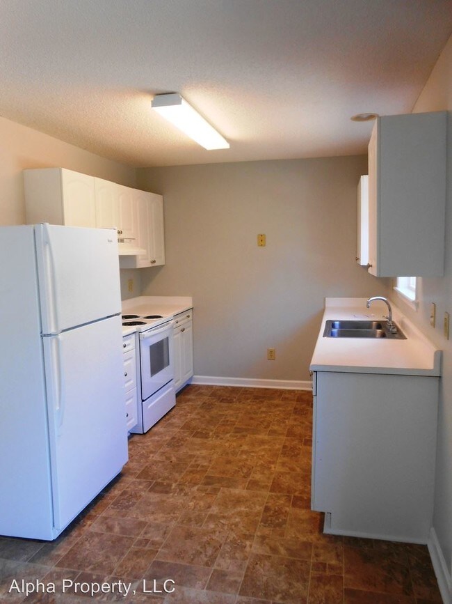 Building Photo - 5 Latigo Ct