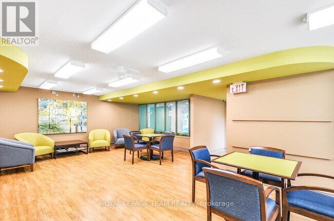 Building Photo - 100-1100 Grant Carman Dr