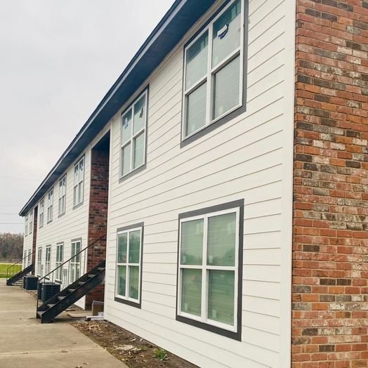 Foto del edificio - 505 Industrial Dr W