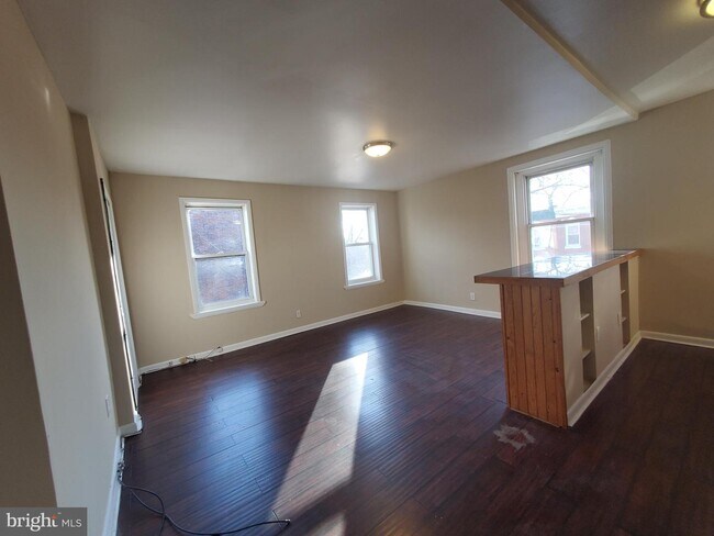 Foto del edificio - 4036 Spring Garden St