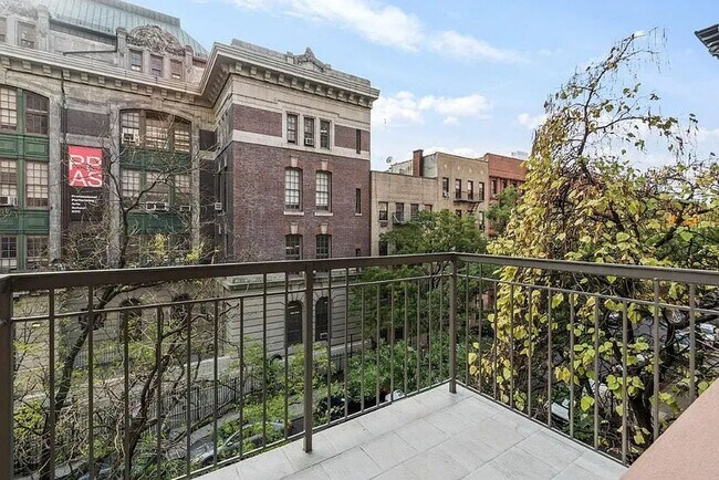 Building Photo - 341 West 48th Street