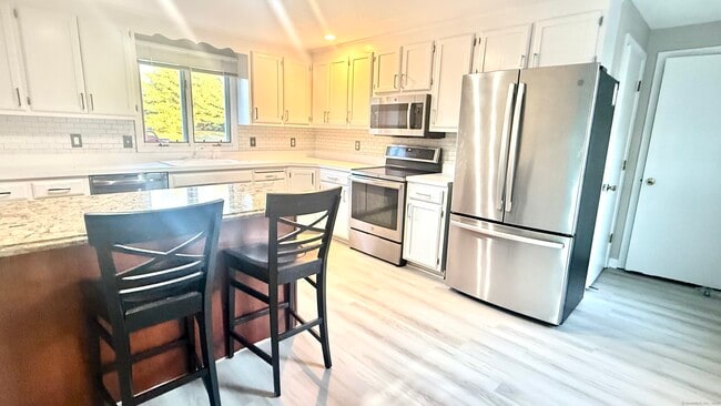 Foto del edificio - 20 Arthur Dr