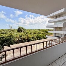Building Photo - 155 Ocean Ln Dr
