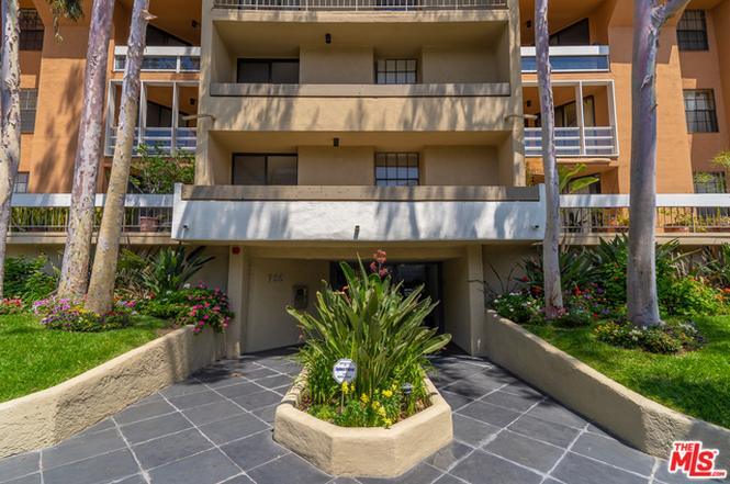 Foto principal - 750 N Kings Rd