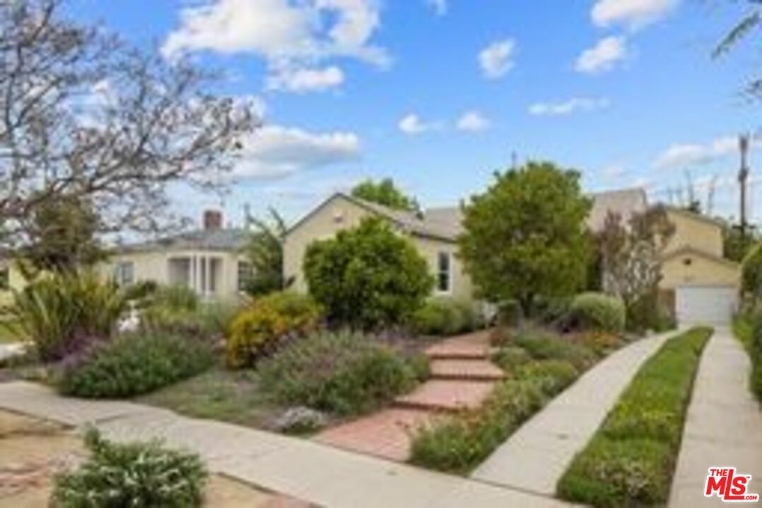 Foto principal - 3711 Wade St