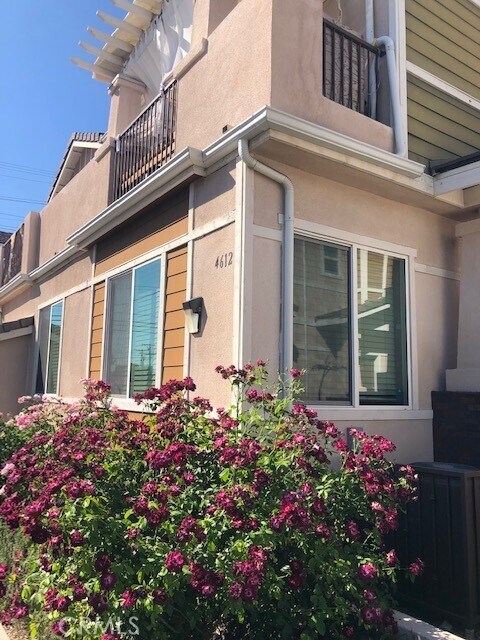 Foto del edificio - 4612 Peck Rd