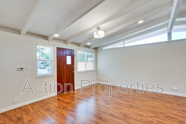 Foto del edificio - 1343 Torrance Ave