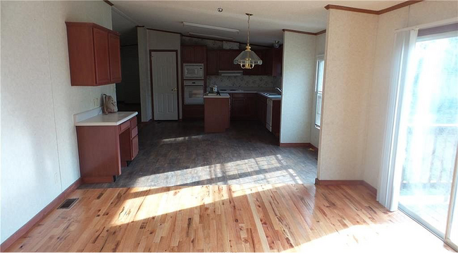 Foto del edificio - 11424 Cedar Loop