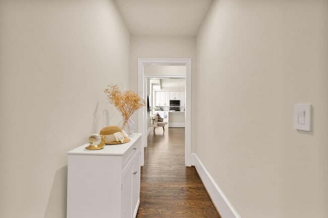 Foto del edificio - 1305 30th St NW