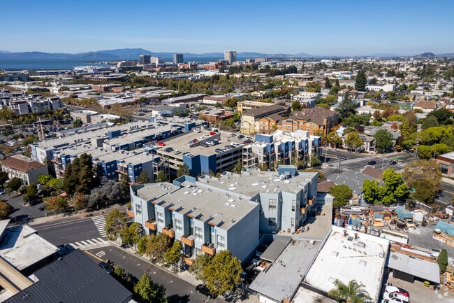 Aerial Photo - 3960 Adeline St
