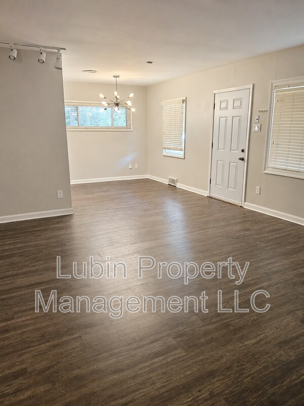 Building Photo - 5418 Brantford Ave