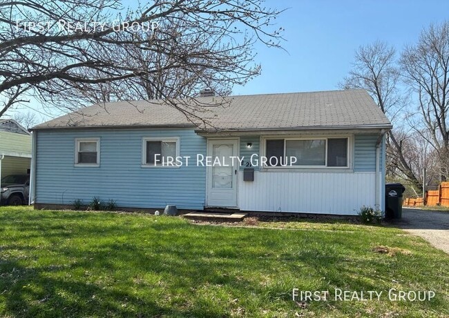 Photo - 27 Stadia Dr House