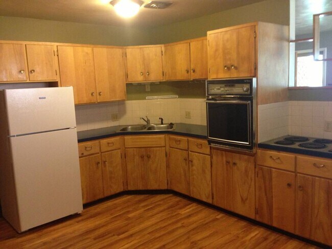 Foto del edificio - 720-722-722 Concord Ave